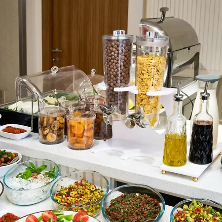 Hotel Thank Sultanahmet 4*